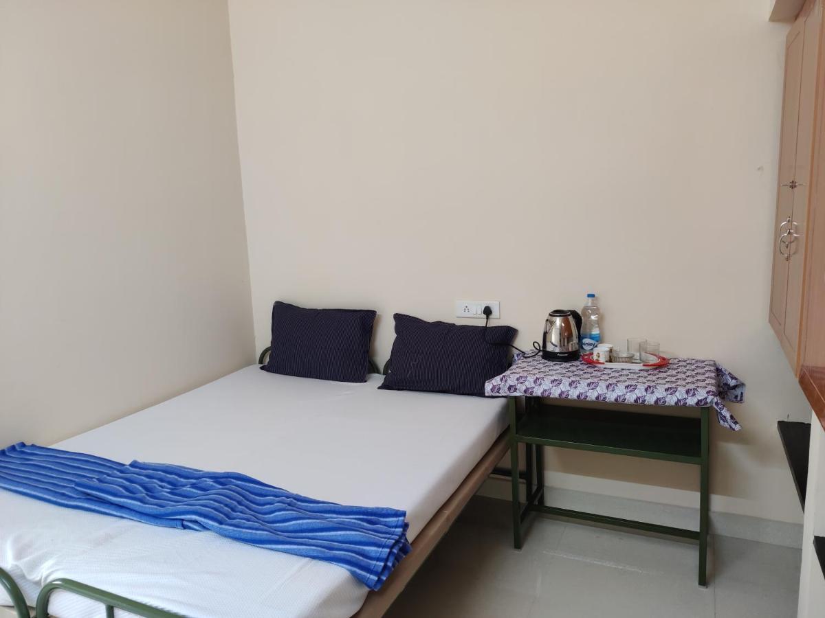 Sundaram Rooms Коимбатур Экстерьер фото